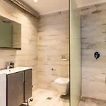 Anne Apartment, At The Venetian Port Of Rethimno! Apartmán