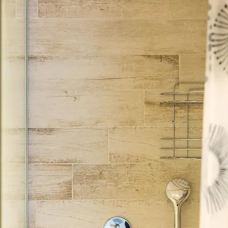 아파트 Anne Apartment, At The Venetian Port Of Rethimno! 레팀노