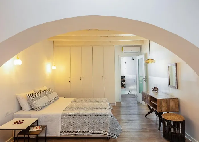 Anne Apartment, At The Venetian Port Of Rethimno! Rethymno (Crete)