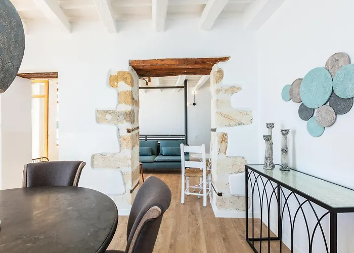 Apartment Anne Apartment, At The Venetian Port Of Rethimno! *