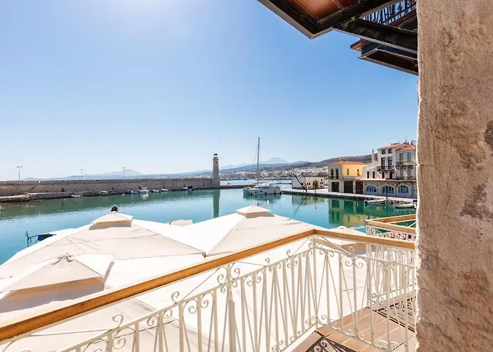 Anne Apartment, At The Venetian Port Of Rethimno! * Rethymno (Crete)