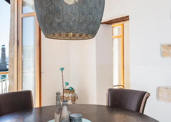 Anne Apartment, At The Venetian Port Of Rethimno!