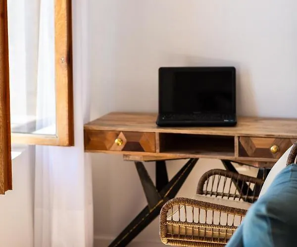 Anne Apartment, At The Venetian Port Of Rethimno! * Rethymno (Crete)